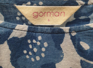 Gorman blue print cropped top size 6, fits 6 and 8