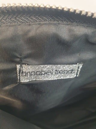 Annabel Trends green velvet purse/makeup bag/toiletry bag