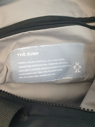 Crumpler "the sump" black tote bag