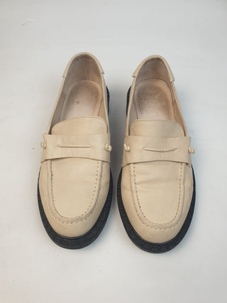 Just Because cream "axel" leather loafers size 38