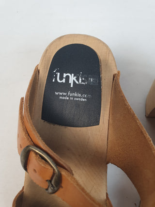 Funkis brown leather clogs size 37