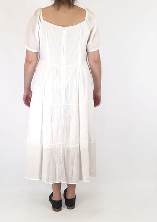 Cider white crepe dress size 1XL, best fits 16