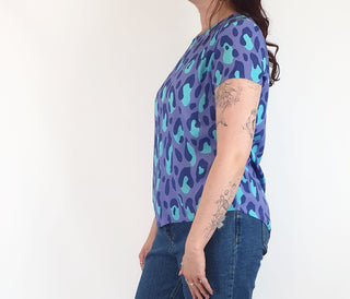 Harvest Lane blue print top size 14, best fits 12 - 14 Harvest Lane preloved second hand clothes 6