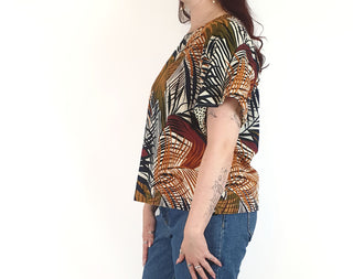 Fern print top fits size 12-14