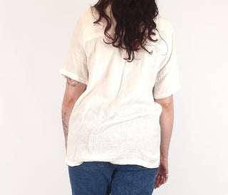 White shirt size M Unknown preloved second hand clothes 5