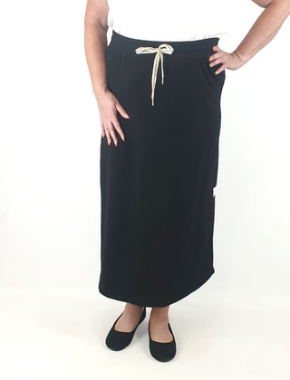 Elm black cotton skirt size 16