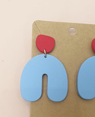 Blue and red U-shaped drop earrings