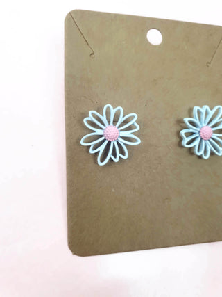 White and pink flower earrings