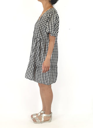 Black and white gingham dress size 10