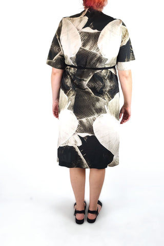 Morrison black and white print wrap dress size 4, best fits 14