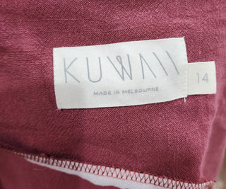 Kuwaii deep pink top size 14