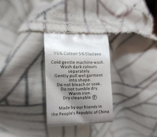 Elk white patterned skirt size small Elk preloved second hand clothes 9