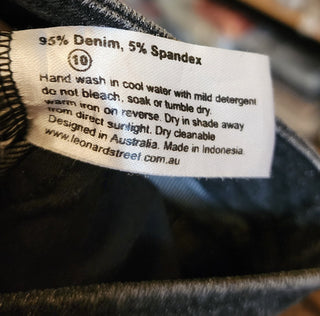 Leonard St black denim skirt size 10