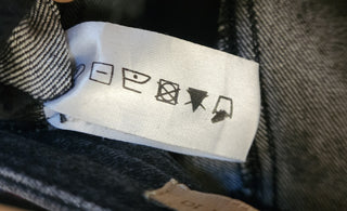 Leonard St black denim skirt size 10