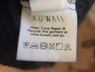 Kuwaii black ribbed skirt size 8 (large fit, best suits 10)