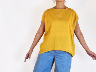 Keshet yellow cotton top size 10