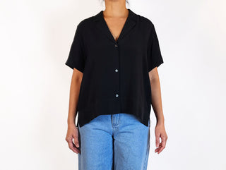 Everlane black 100% silk top size 10