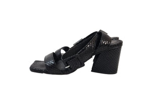 Mi Piaci black leather shoes size 38