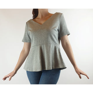 Cos grey v-neck tee shirt style top with flared detail size S (best fits 10) Cos preloved second hand clothes 2