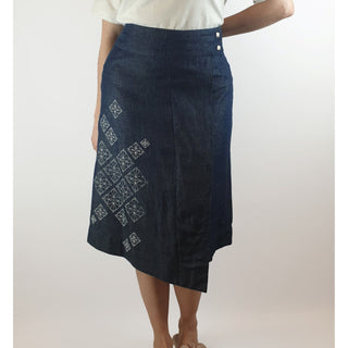 Love Your Denim denim skirt with pretty white geometrical pattern size 10 Unknown preloved second hand clothes 3