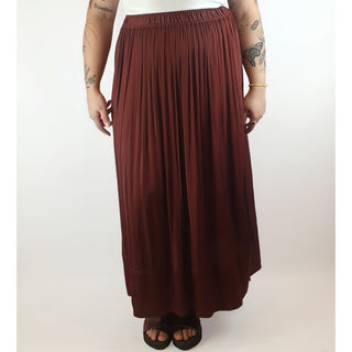 Saba deep red silky feel maxi skirt with long side splits size 14 Saba preloved second hand clothes 2