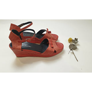 Anna Fiori red wedge heel sandals with ankle strap size 40 Anna Fiori preloved second hand clothes 1