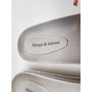 Django and Juliette white slip on shoes with adjustable velcro strap size 37 Django & Juliette preloved second hand clothes 5