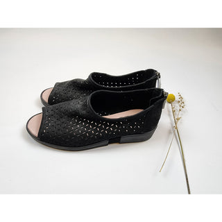 Hirica black neubuck leather shoes with lovely perforated pattern size 36.5 Dear Little Panko preloved second hand clothes 1