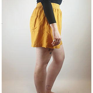 Obus mustard linen mix shorts with elastic waist band, and pockets size 12 Obus preloved second hand clothes 5