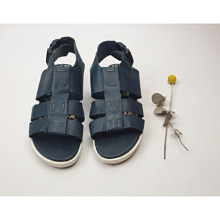 Gorman navy leather sandals with white low wedge soles size 37 Dear Little Panko preloved second hand clothes 3