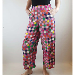 Doops pre-owned colourful square print light weight straight leg pants size XS (best fits size 6) Doops preloved second hand clothes 1