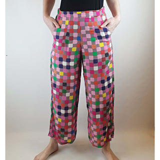 Doops pre-owned colourful square print light weight straight leg pants size XS (best fits size 6) Doops preloved second hand clothes 2