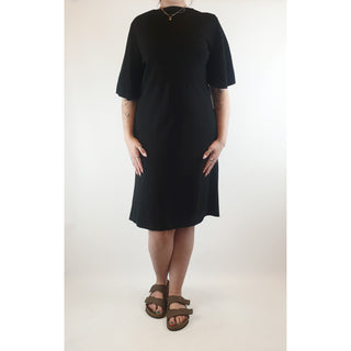 Cos black dress with pockets and bell sleeves size 44 (best fits 12) Cos preloved second hand clothes 5