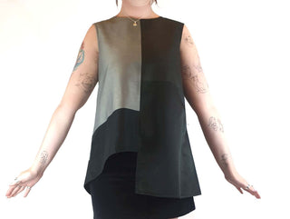 Keegan black and grey unique asymmetrical sleeveless top size L (fits sizes 12-14) Keegan preloved second hand clothes 3