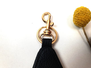 Mimco black leather keyring Mimco preloved second hand clothes 3