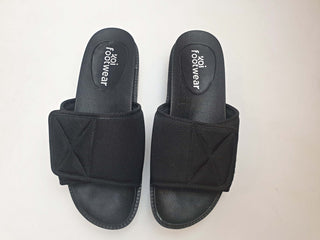 Koi Footwear black vegan friendly slide on sandals size 39 Koi Footwear preloved second hand clothes 2