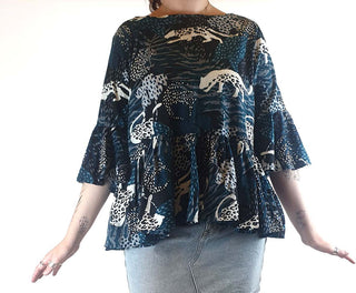 Keshet unique print oversize shirt size SM, best fits AU12 Keshet preloved second hand clothes 3