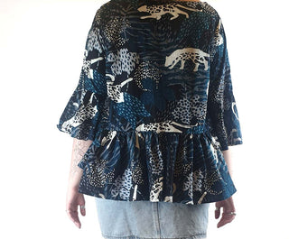 Keshet unique print oversize shirt size SM, best fits AU12 Keshet preloved second hand clothes 7