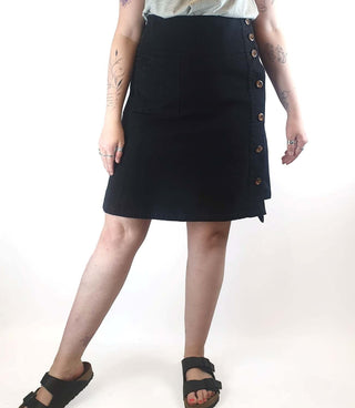Lush black denim skirt with contrasting front buttons size 14 (best fits 12-14) Lush preloved second hand clothes 3