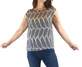 Elk grey print cap sleeve top size XS (fits 6-8) Elk preloved second hand clothes 3