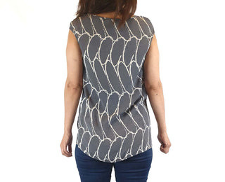 Elk grey print cap sleeve top size XS (fits 6-8) Elk preloved second hand clothes 8
