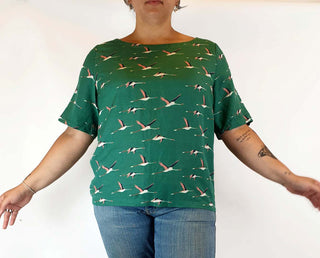 Frock Me Out green bird print top size XL Frock Me Out preloved second hand clothes 2