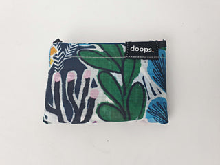 Doops deep green-based unique print compact shopping bag Doops preloved second hand clothes 2
