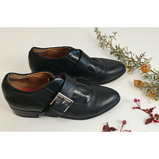 Black pre-owned leather shoes with buckle designed in Melbourne size 39 Unknown preloved second hand clothes 1