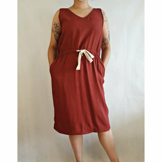 Bul stunning pre-owned rusty red sleeveless dress with drawstring waist size 14 (best fits size 12) Bul preloved second hand clothes 1