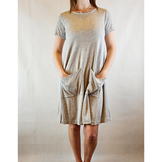 Cos grey tee shirt dress with front pockets size XS (best fits size 6) Cos preloved second hand clothes 3