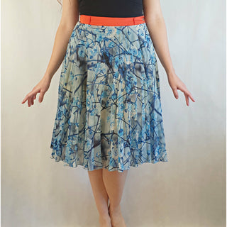 Kate Sylvester blue blower print skirt with red band size S (best fits size 10) Kate Sylvester preloved second hand clothes 1